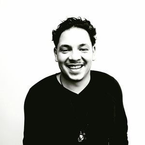 Meet your Posher, Luis